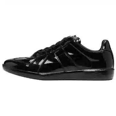 Maison Margiela Replica Black