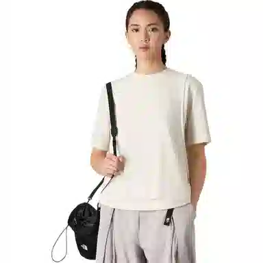 THE NORTH FACE UE SS25T