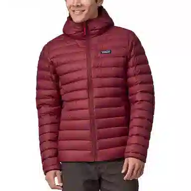 patagonia Down Sweater Logo