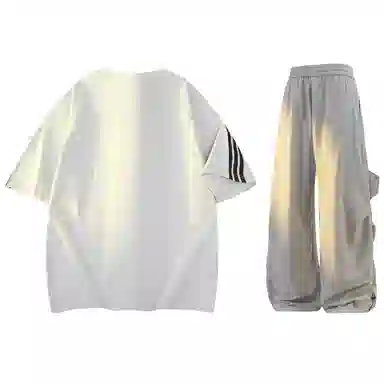 NINETEEN AUTUMN logoT