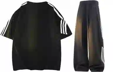 NINETEEN AUTUMN logoT