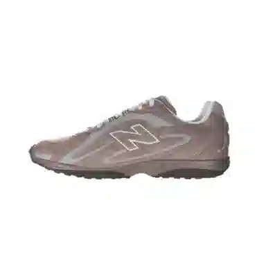 New Balance 204L