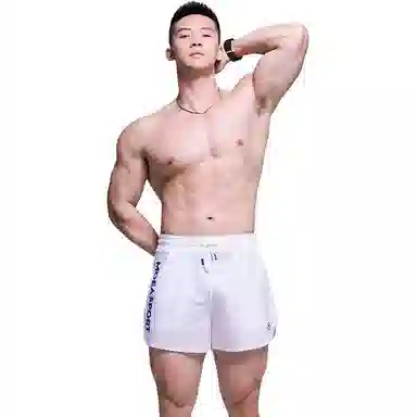 墨立方 锦纶冰丝面料让腿部享受夏日清爽运动短裤 男款