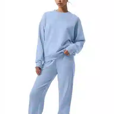 Alo Yoga Accolade Crew Neck Pullover