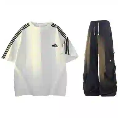 NINETEEN AUTUMN logoT