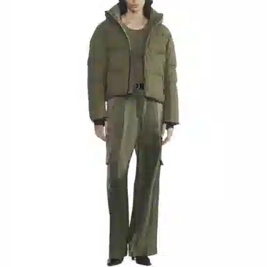 Aritzia TNA Super Puff Shorty