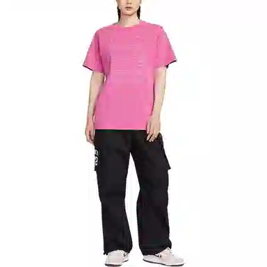 Nike Sportswear Essential