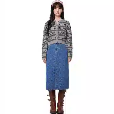 美特斯邦威 开衫外穿纽扣纯色针织衫 女款