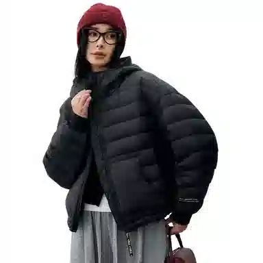 鸭鸭 舒适经典休闲时尚短款防寒连帽保暖轻薄羽绒服 女款
