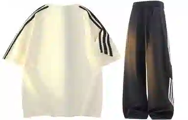 NINETEEN AUTUMN logoT