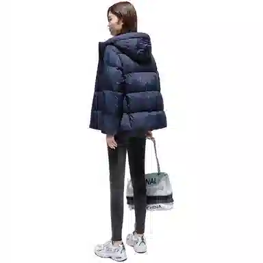 鸭鸭 纯色百搭宽松拉链连帽简约时尚轻薄户外羽绒服 女款