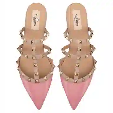 Valentino Rockstud