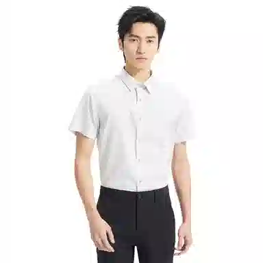 利郎 免烫易打理商务休闲纯色简约百搭莱赛尔夏季短袖衬衫 男款