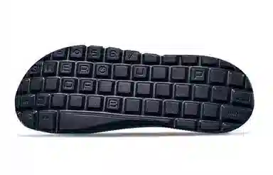 LEAGUE OF LEGENDS x LiNing Soft Clap