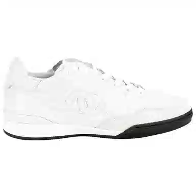 CHANEL 24a Sneakers