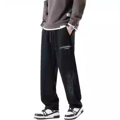 MKIEZER