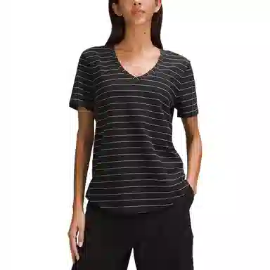 lululemon V T