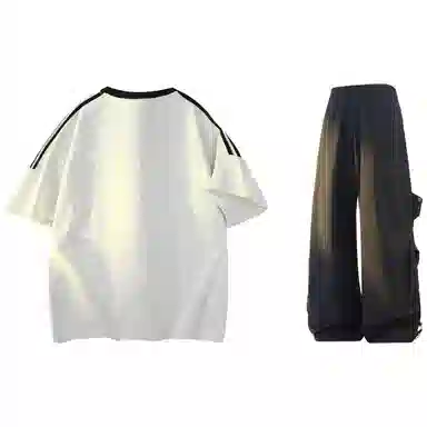 NINETEEN AUTUMN logoT