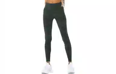 alo yoga