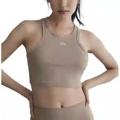alo yoga JISOO