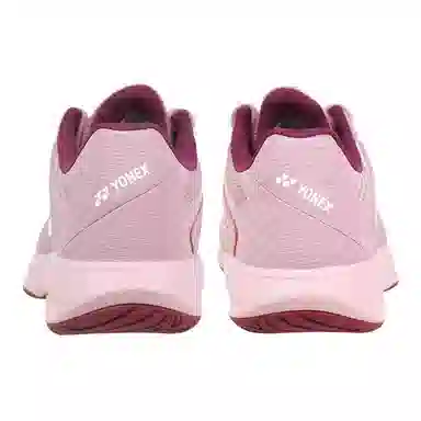 YONEX