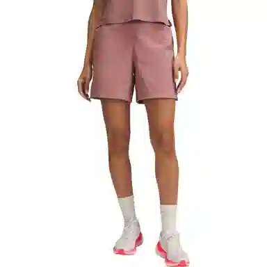 lululemon Team Canada Wovenair High-Rise Short 6"COC logo