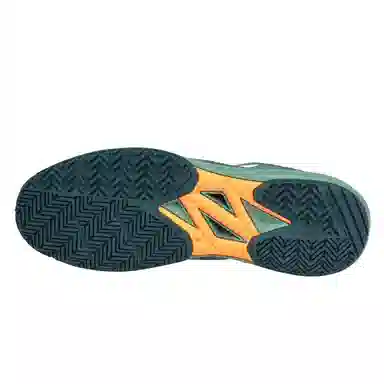 YONEX