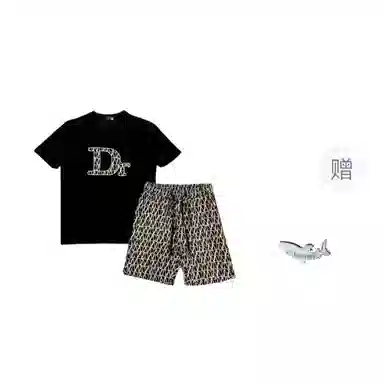 大白鲨 欧版夏季宽松短袖短裤休闲运动套装 男款