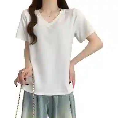 AWAO VLogo T