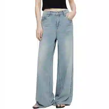 MOUSSY