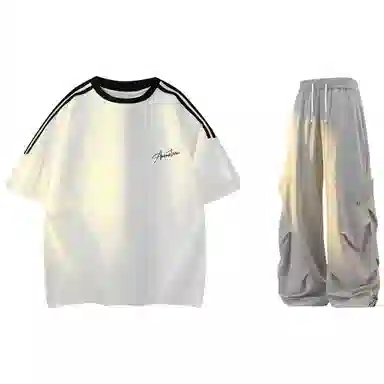 NINETEEN AUTUMN logoT