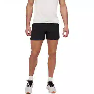 On Essential Shorts