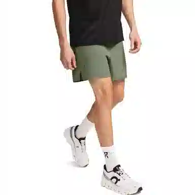 On Essential Shorts