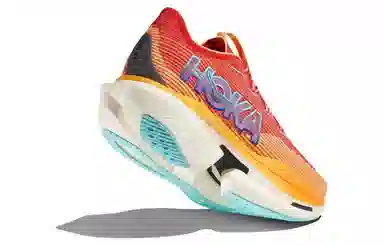 HOKA ONE ONE CIELO X1