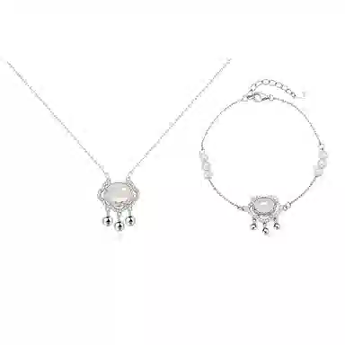 希遇 长命锁如意平安锁新 中式小众设计祥云铃铛复古民族风生肖 福锁平安扣 玉髓 项链 女款