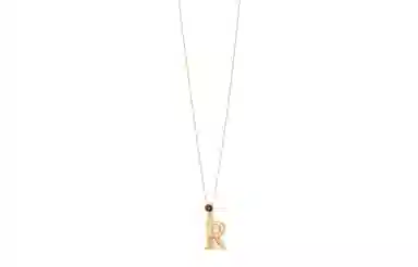 Chloe ALPHABET R