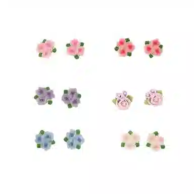 【花点心思】 零界 甜美清新彩色花朵 小巧精致 不重样 防过敏养耳洞 塑料 耳钉 男女同款情侣款