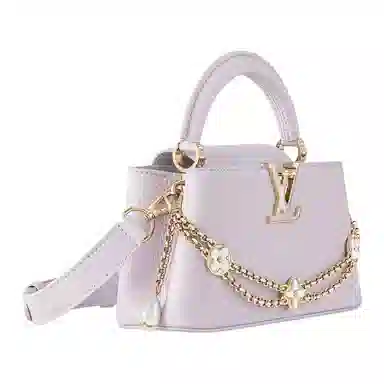 LOUIS VUITTON Capucines EAST-WEST Taurillon