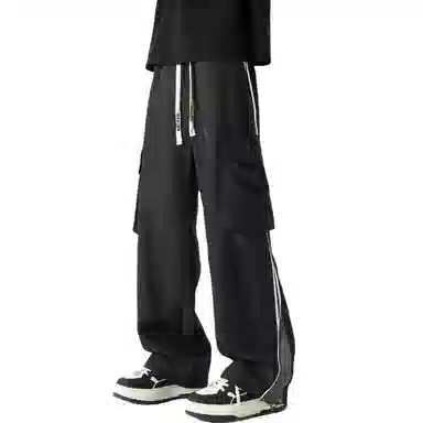 maxim's de paris logo