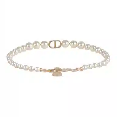 Dior 30 Montaigne Pearl Resin Necklace
