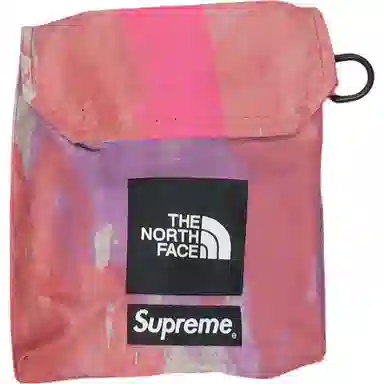 Supreme x The North Face