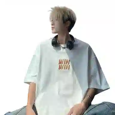 Fakeyoung T