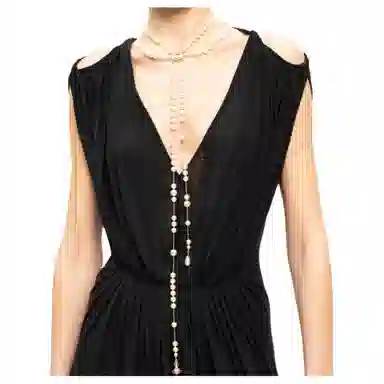 Vivienne Westwood Broken Pearl Necklace