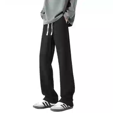 maxim's de paris logo