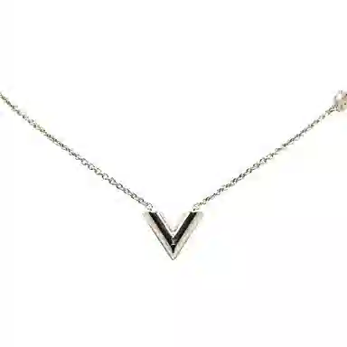 LOUIS VUITTON Essential V Silver