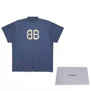 Balenciaga FW24 T