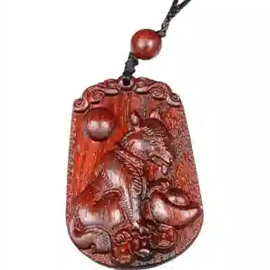 檀欣 国风新中式 本命年 精雕十二生肖属相吊坠红木木雕无事牌挂件平安牌毛衣链吊坠 木质檀香 项链 男女同款情侣款 紫檀属 礼盒装