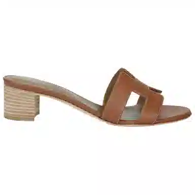 Hermes Oasis Brown