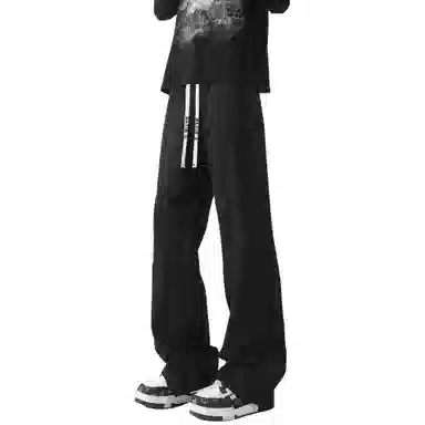 maxim's de paris vibe