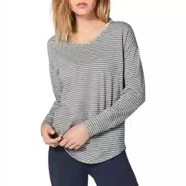 lululemon Weekend T